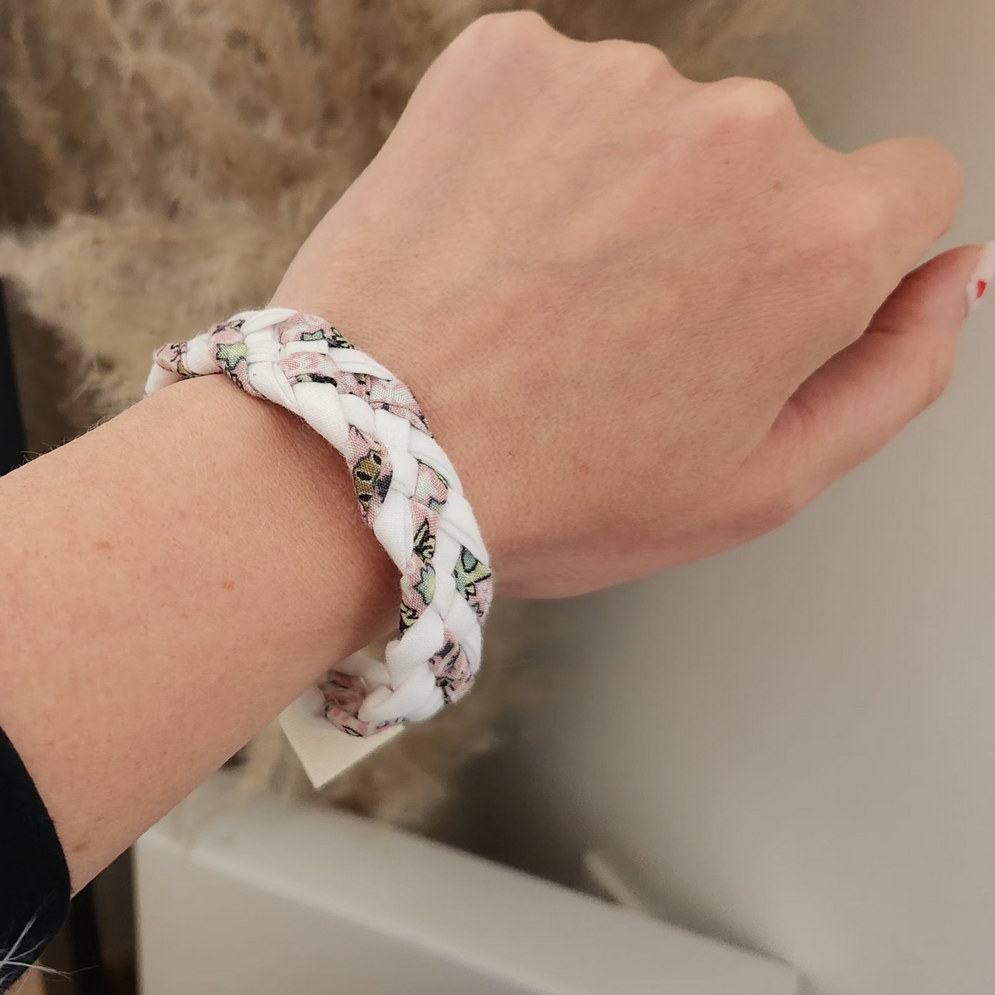 Bracelet d'allaitement Blanc et Rose à Motif